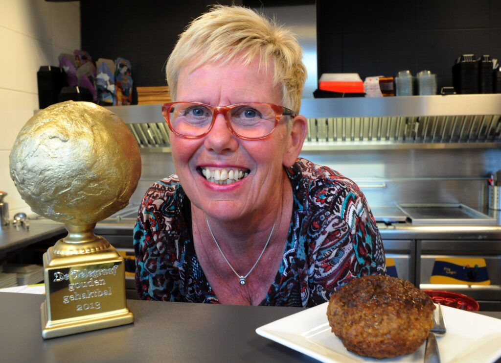 SIEB ALIE STROEVE-min